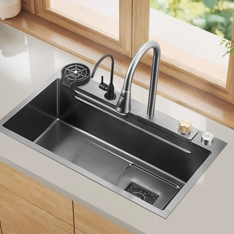 Classic Style Kitchen Sink Corrosion Resistant 5 Holes Kitchen Sink with Drain Assembly -Bathlova