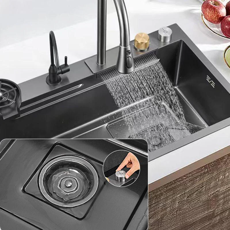 Classic Style Kitchen Sink Corrosion Resistant 5 Holes Kitchen Sink with Drain Assembly -Bathlova