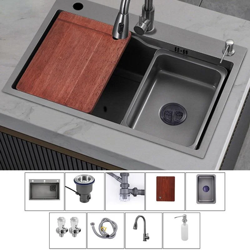 Classic Style Kitchen Sink Corrosion Resistant Kitchen Sink with Drain Assembly -Bathlova