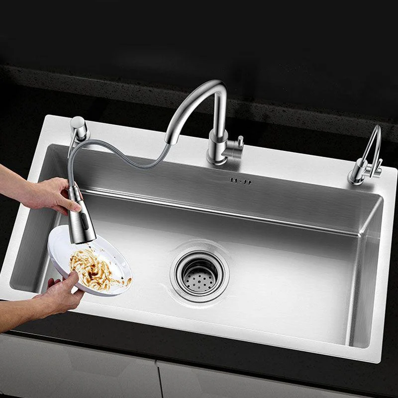 Classic Style Kitchen Sink Stainless Steel 3 Holes Kitchen Sink with Drain Strainer Kit -Bathlova