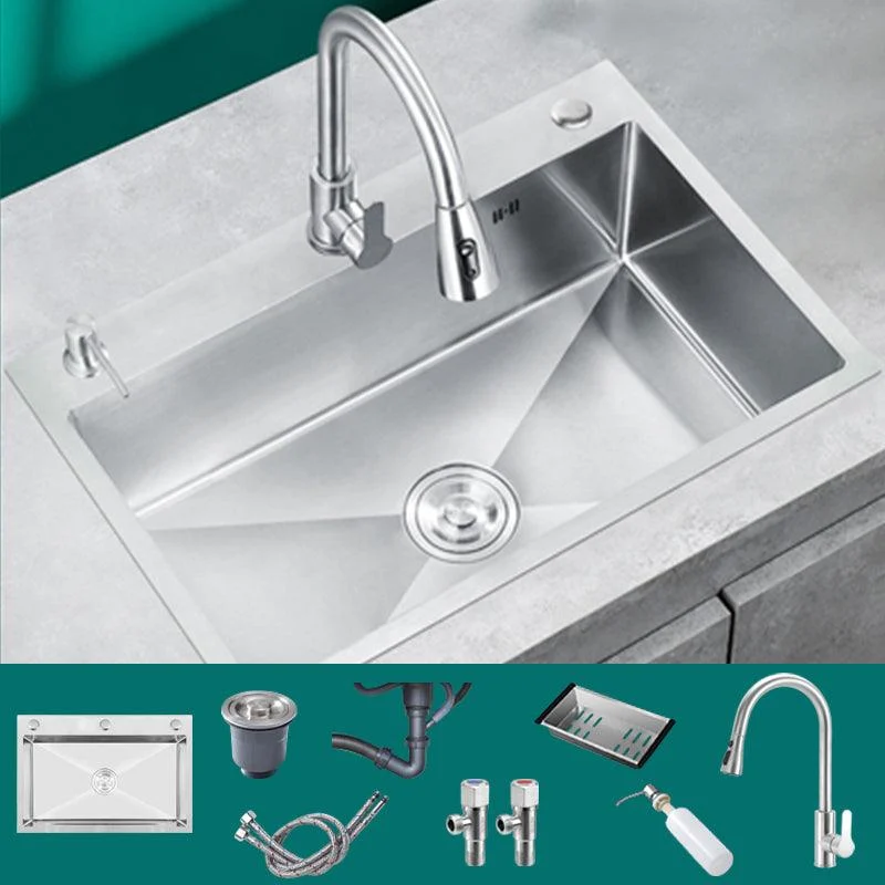 Classic Style Kitchen Sink Stainless Steel Colorfast Kitchen Sink with Drain Strainer Kit -Bathlova