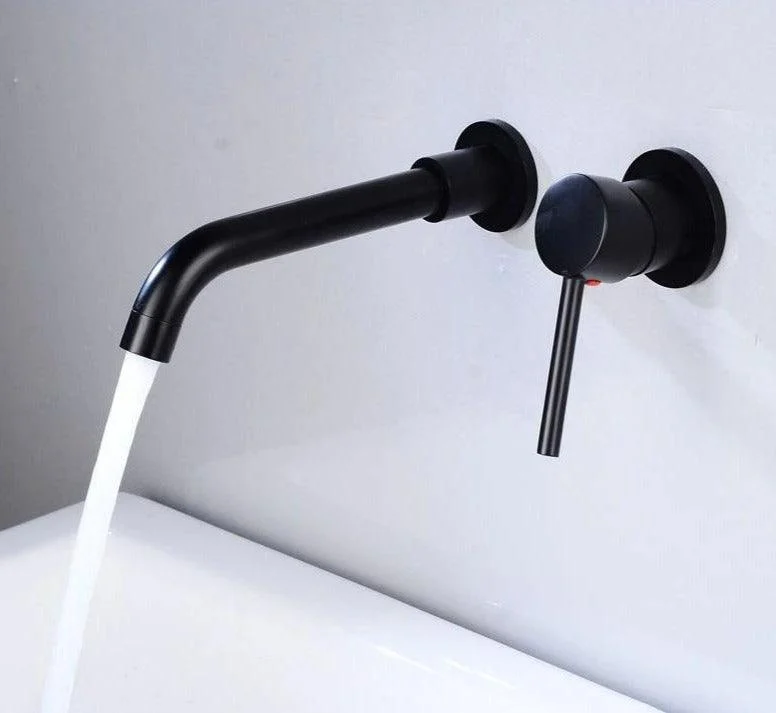 Classic Wall Mounted Tap -Bathlova