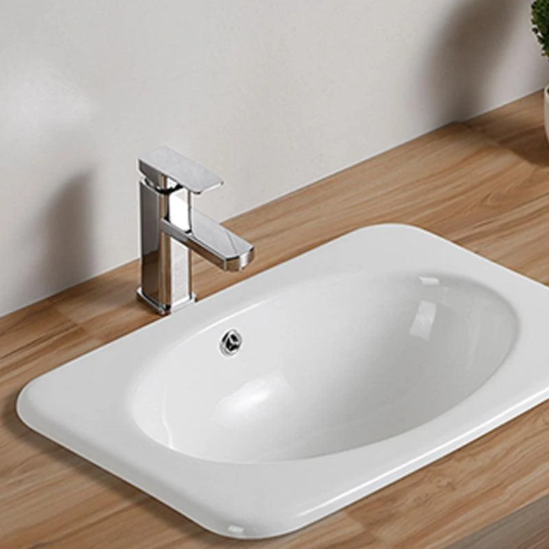 Contemporary Bathroom Sink with Pop-Up Drain Porcelain Oval-Shape Undermount Bathroom Sink -Bathlova