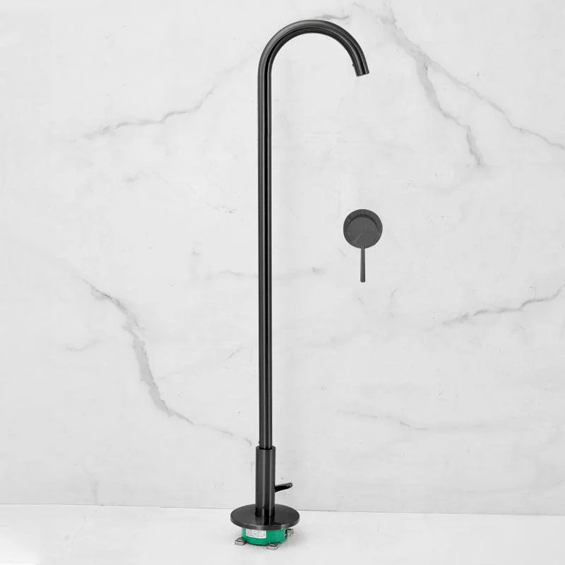 Contemporary Brass Freestanding Bathtub Tap High Arc Bathtub Tap -Bathlova