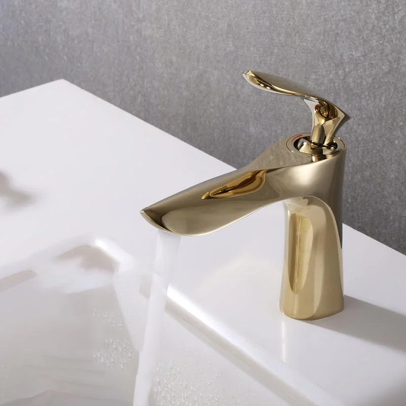 Contemporary Centerset Tap Lever Handle Low Arc Solid Brass Tap -Bathlova