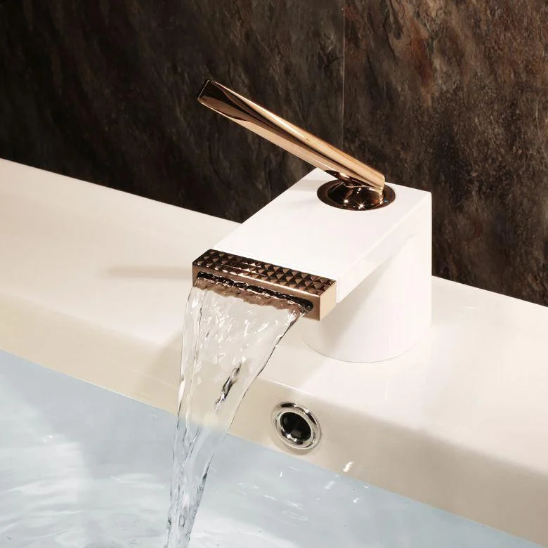 Contemporary Deck Mounted Metal Roman Tub Tap Low Arc Roman Tub Tap Set -Bathlova