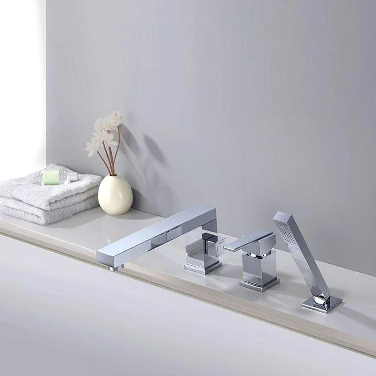 Contemporary Deck Mounted Roman Metal Tub Tap Low Arc Roman Tub Tap Set -Bathlova