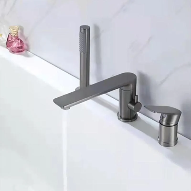 Contemporary Deck Mounted Roman Metal Tub Tap Low Arc Roman Tub Tap Set -Bathlova