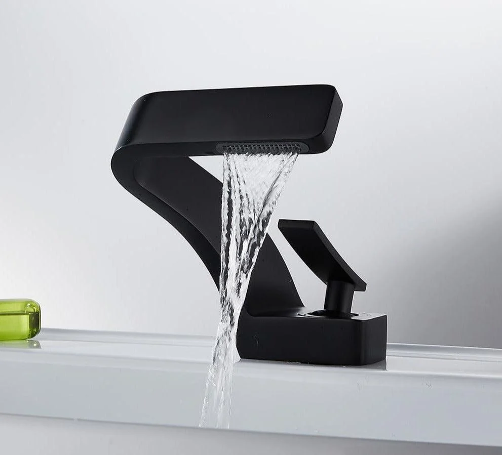 Everest - Modern Curved Tap -Bathlova