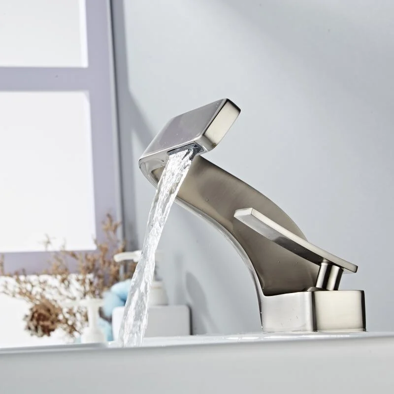 Everest - Modern Curved Tap -Bathlova