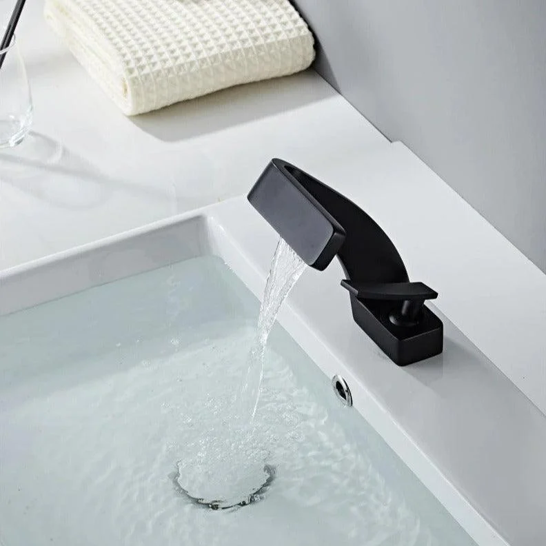 Everest - Modern Curved Tap -Bathlova