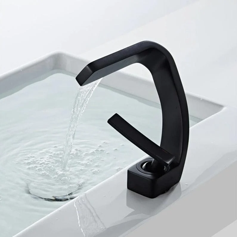 Everest - Modern Curved Tap -Bathlova