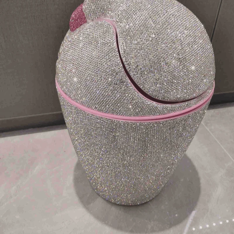 Hello Kitty Diamond Trash Bin -Bathlova