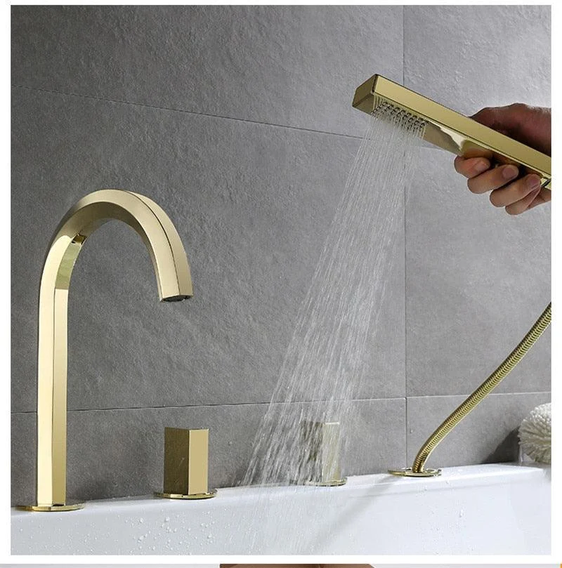 High-arc Widespread Bathtub Shower Tap -Bathlova