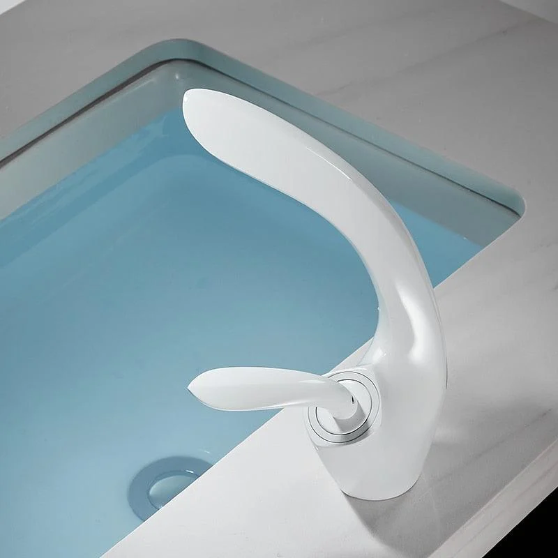 Jacob - Modern Curved Bathroom Tap -Bathlova