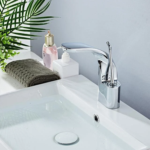 Jordy - Modern Bathroom Tap -Bathlova