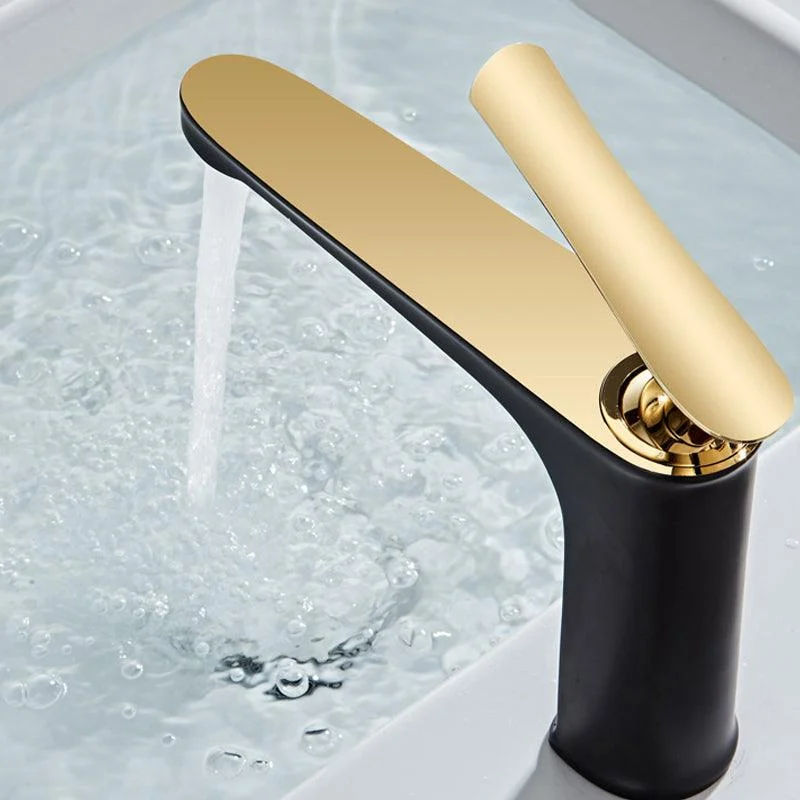 Light Luxury Basin Tap 6.69" H Modern Brass Vessel Sink Tap -Bathlova