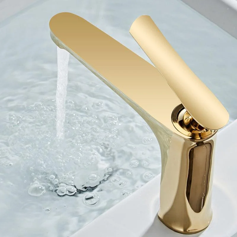 Light Luxury Basin Tap 6.69" H Modern Brass Vessel Sink Tap -Bathlova