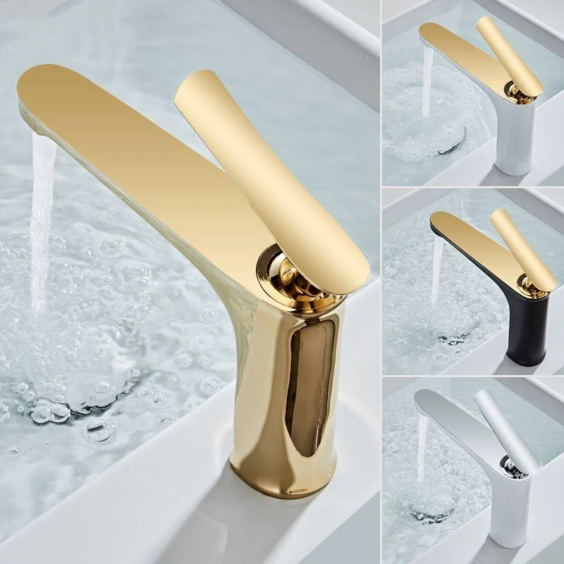 Luxury 1 Handle Sink Bathroom Tap Circular Brass Basin Tap with Water Hose -Bathlova