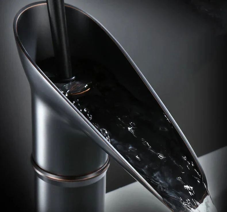 Luxury Oriental Waterfall Tap -Bathlova