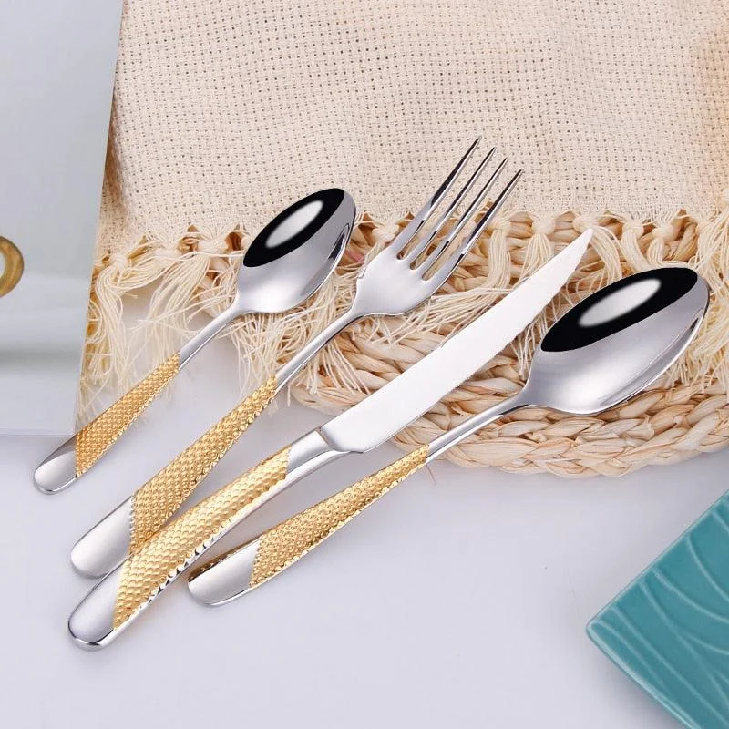 Luxury Textured Handle Silverware Set -Bathlova