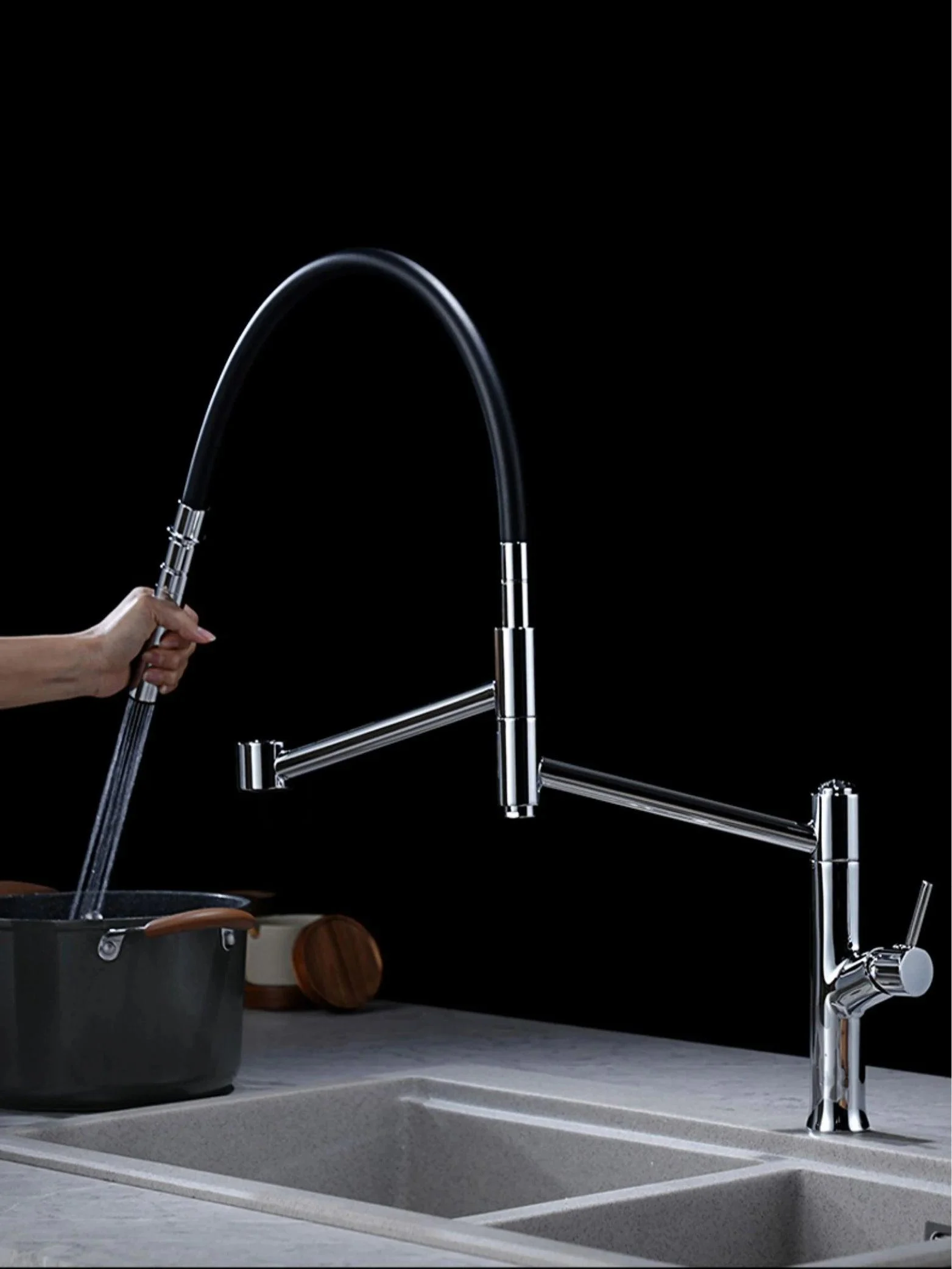 Magnetic Suction Pull-out Design Rotating Double Control Sink Tap -Bathlova