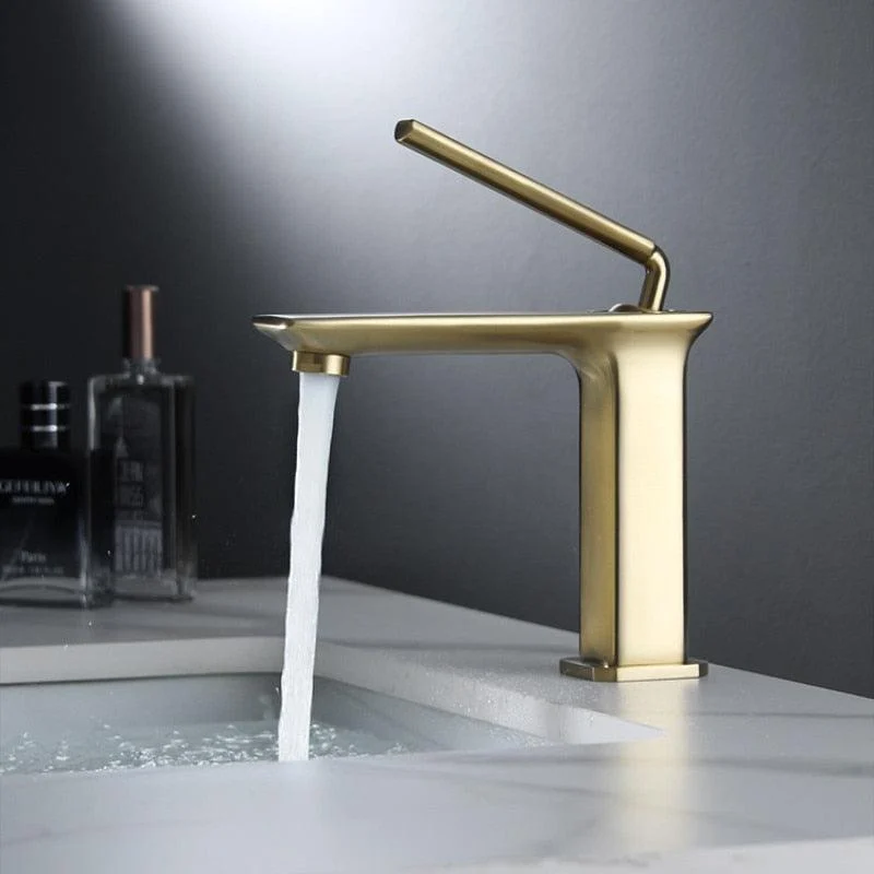 Maiken - Modern Bathroom Tap -Bathlova