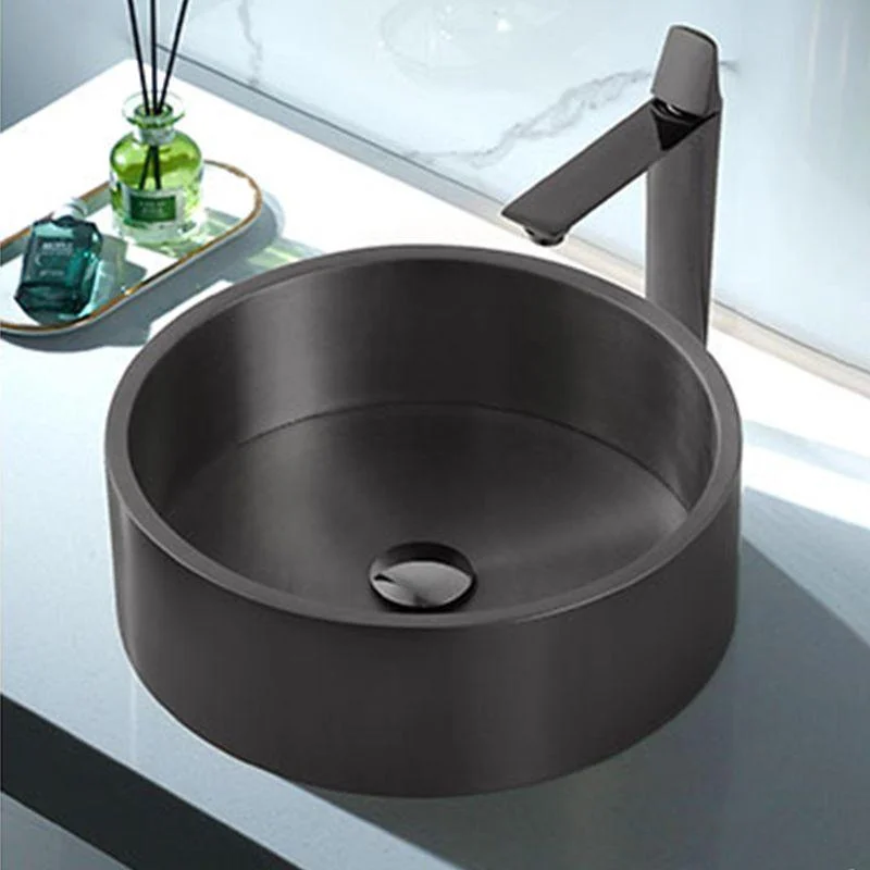 Metal Bathroom Sink Round Bathroom Sink with Overflow And Drain Assembly -Bathlova