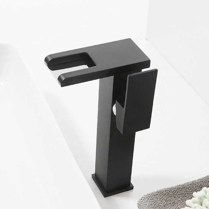 Modern Basin Lavatory Tap Single-handle Vanity Sink Tap -Bathlova