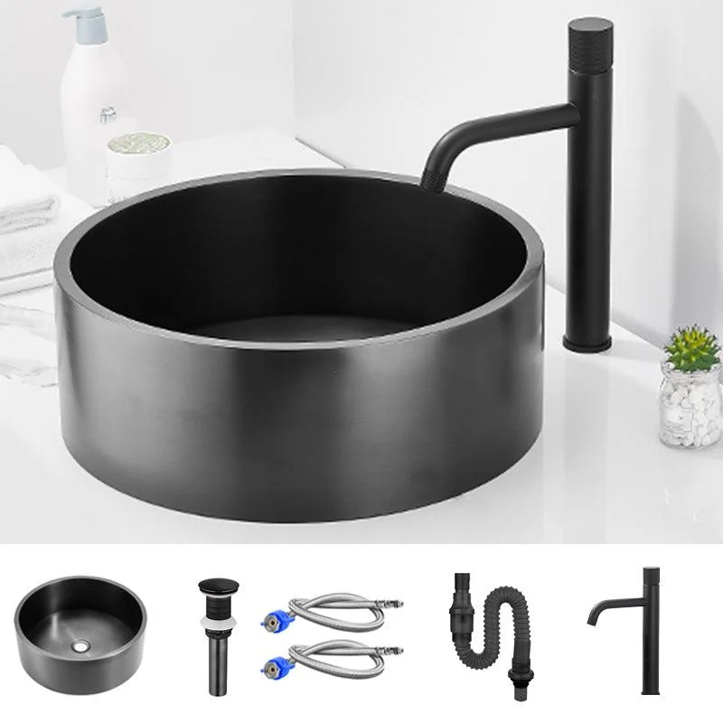 Modern Bathroom Sink Metal Round Vessel Bathroom Sink with Pop-Up Drain -Bathlova