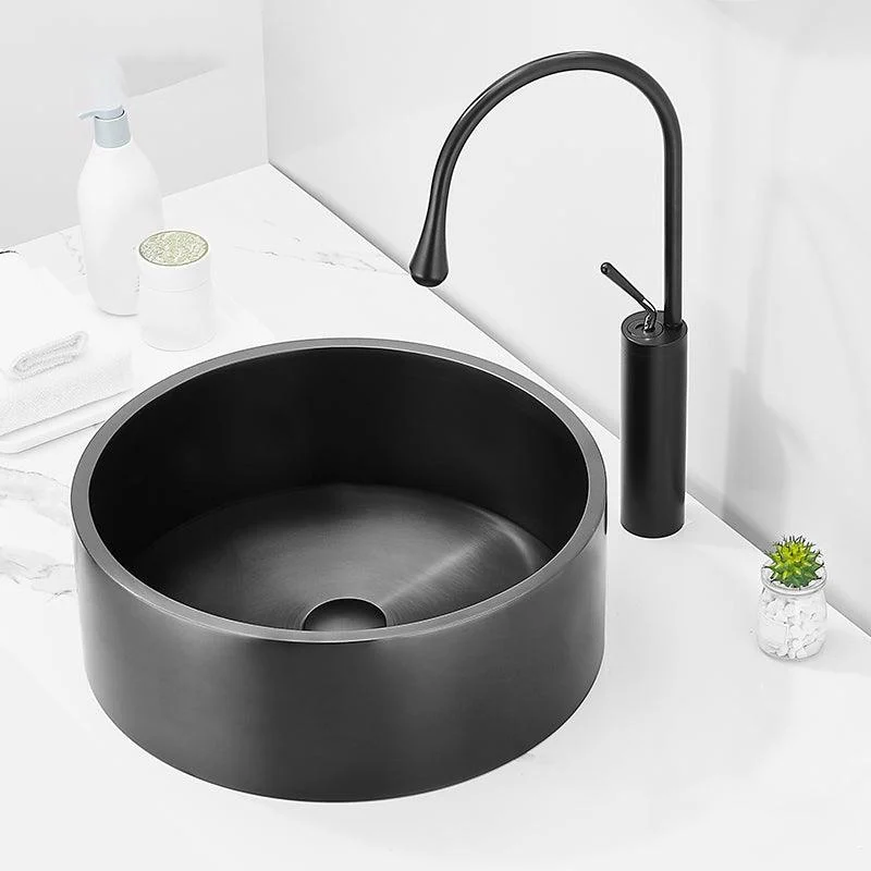 Modern Bathroom Sink Metal Round Vessel Bathroom Sink with Pop-Up Drain -Bathlova