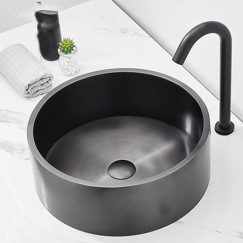 Modern Bathroom Sink Metal Round Vessel Bathroom Sink with Pop-Up Drain -Bathlova