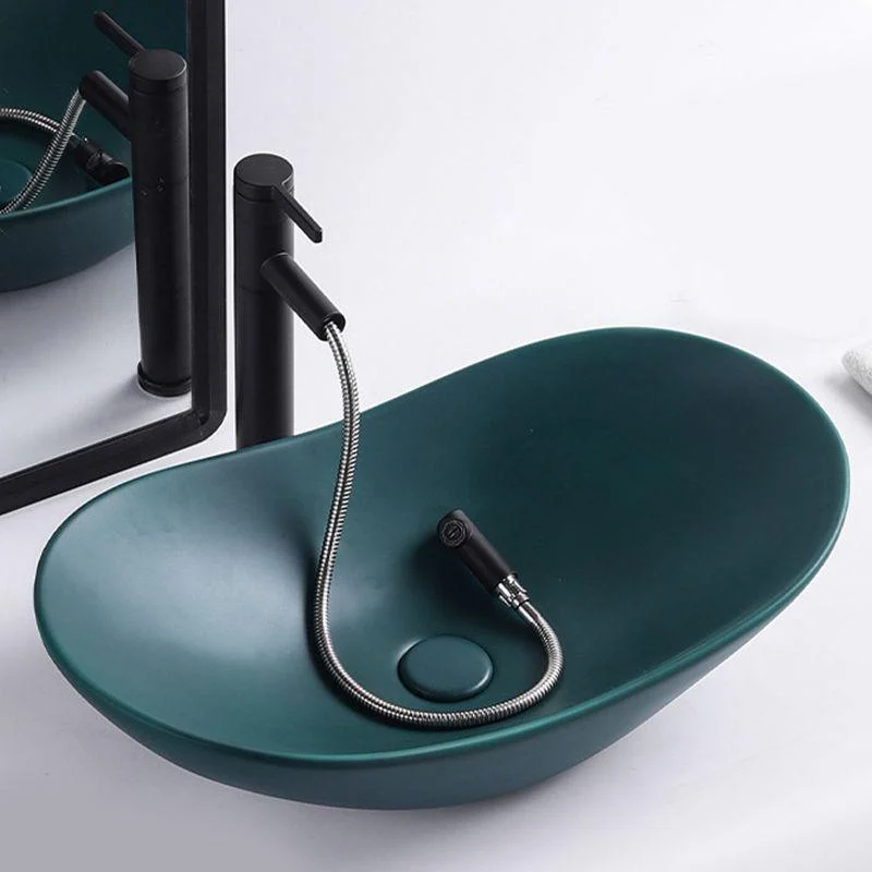 Modern Bathroom Sink Oval Bathroom Sink Overflow with Basin and Tap -Bathlova