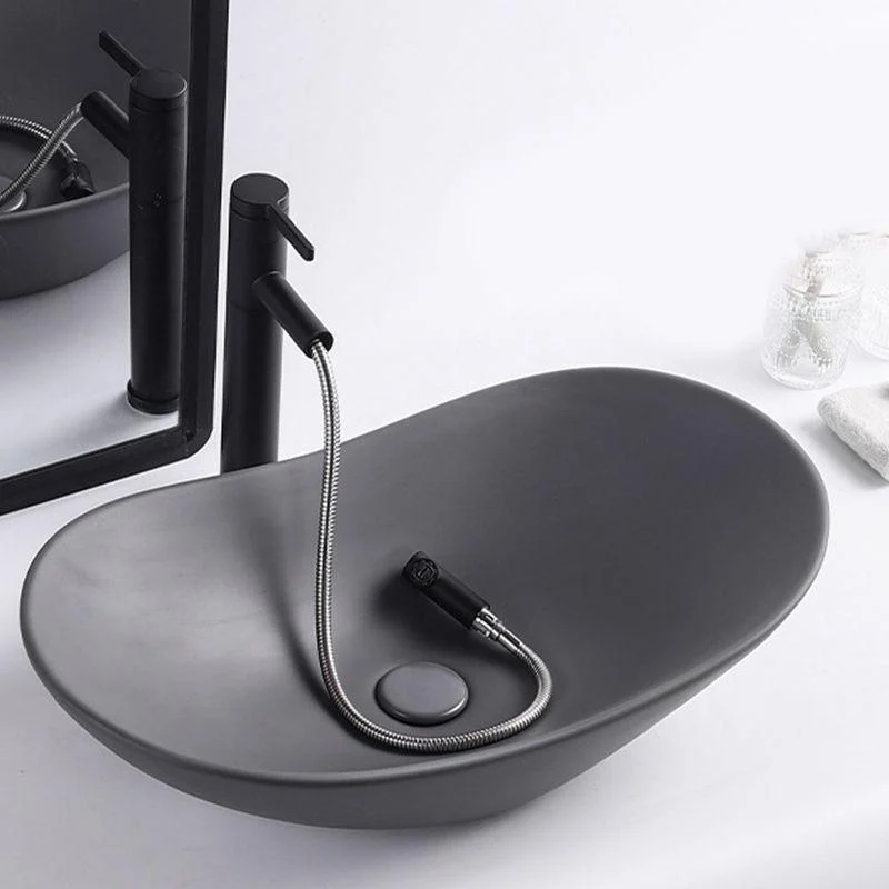 Modern Bathroom Sink Oval Bathroom Sink Overflow with Basin and Tap -Bathlova