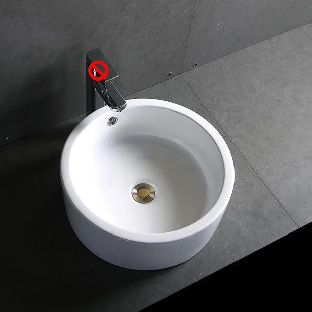 Modern Bathroom Sink Porcelain Pop-Up Drain Round Vessel Bathroom Sink -Bathlova