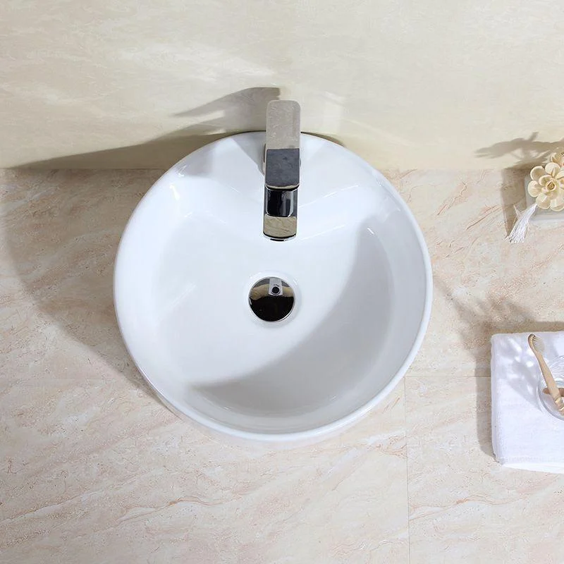 Modern Bathroom Sink Porcelain Round with Overflow and Pop-Up Drain Vessel Lavatory Sink -Bathlova