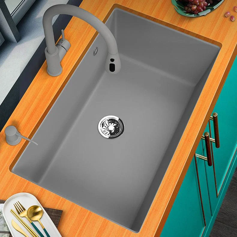 Modern Kitchen Sink Rectangular Grey Tap Pull-out Anti-spill Sink -Bathlova