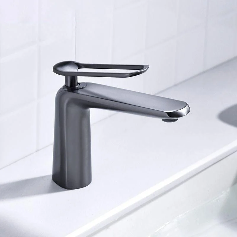 Modern Single Handle Bathroom Tap Cold and Hot Water Mixer -Bathlova