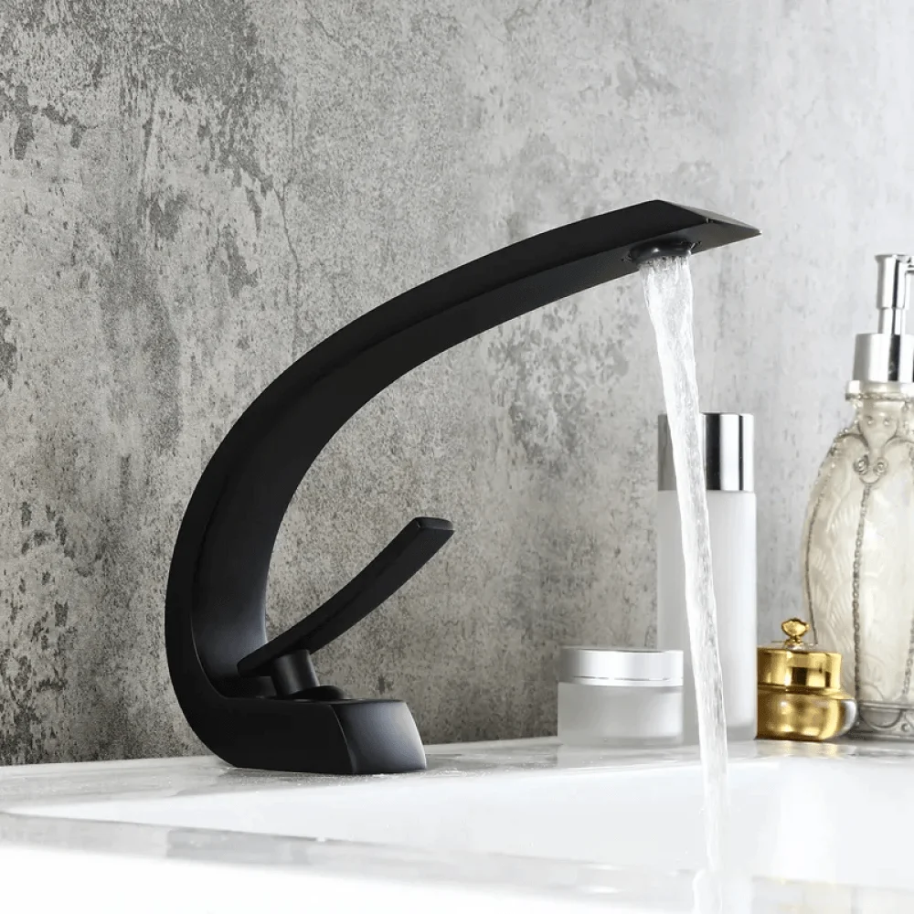 Modern Single Hole Curved Spout Tap with Pop Up Drain -Bathlova