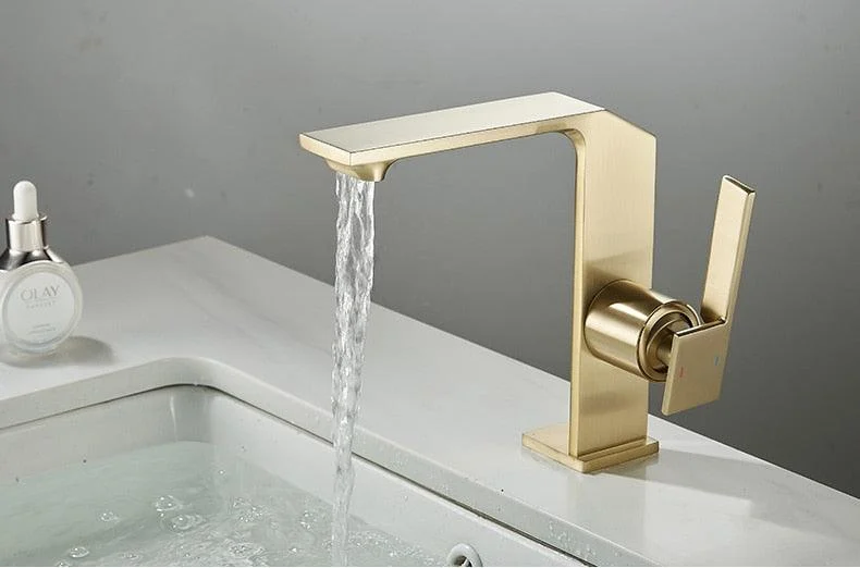 Modern Single Lever Handle Bathroom Tap -Bathlova