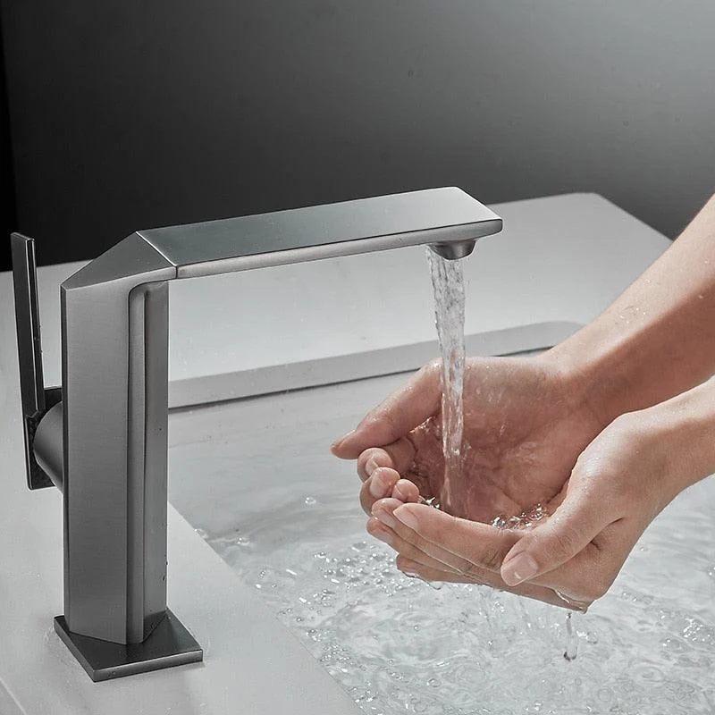 Modern Single Lever Handle Bathroom Tap -Bathlova