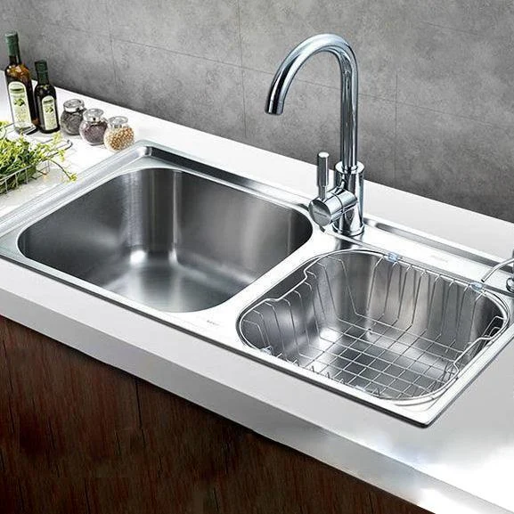 Modern Stainless Steel Kitchen Sink Double Sink Kitchen Sink with Basket Strainer -Bathlova