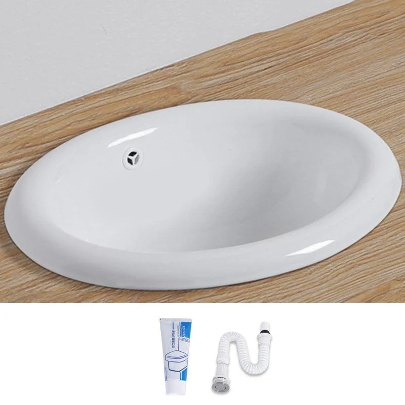 Modern Style Bathroom Sink Oval Porcelain Undermount Bathroom Sink -Bathlova