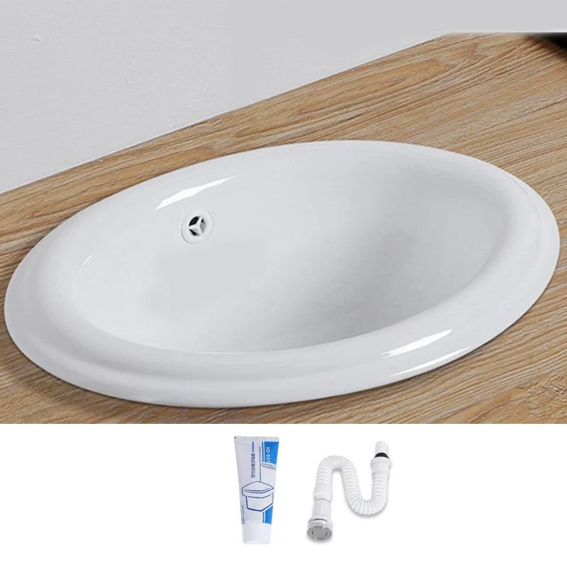 Modern Style Bathroom Sink Oval Porcelain Undermount Bathroom Sink -Bathlova