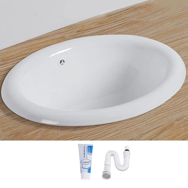 Modern Style Bathroom Sink Oval Porcelain Undermount Bathroom Sink -Bathlova