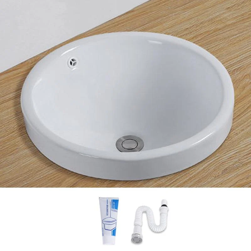 Modern Style Bathroom Sink Oval Porcelain Undermount Bathroom Sink -Bathlova