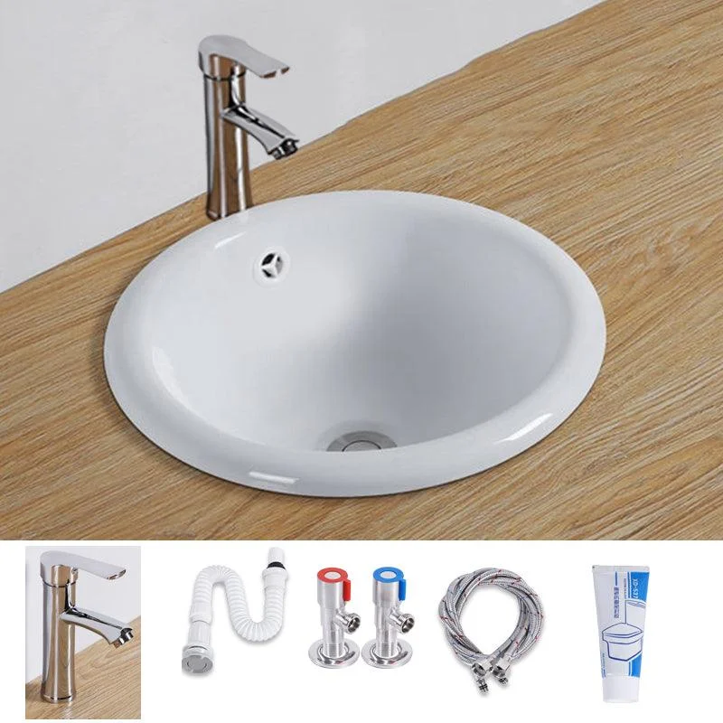 Modern Style Bathroom Sink Oval Porcelain Undermount Bathroom Sink -Bathlova