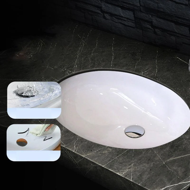 Modern Style Bathroom Sink Oval-shape Ceramic Bathroom Sink in White -Bathlova