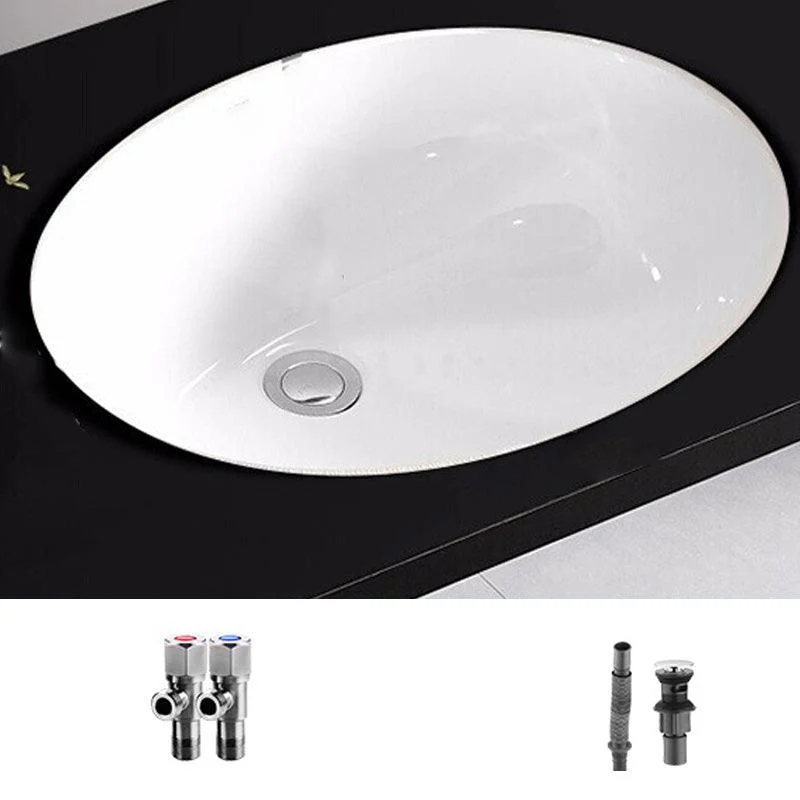 Modern Style Bathroom Sink Overflow Hole Design Oval Ceramic Bathroom Sink -Bathlova