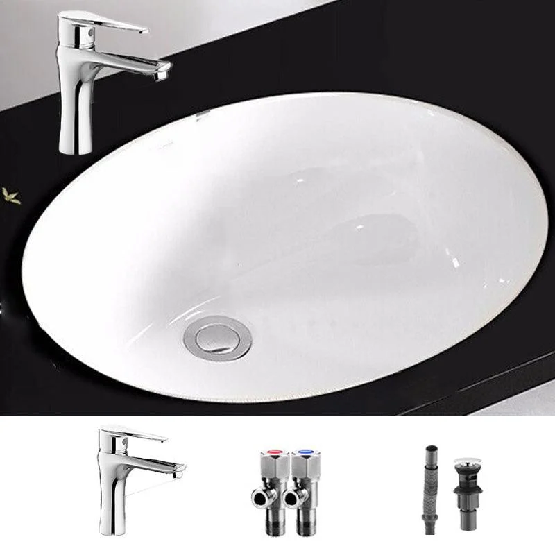 Modern Style Bathroom Sink Overflow Hole Design Oval Ceramic Bathroom Sink -Bathlova